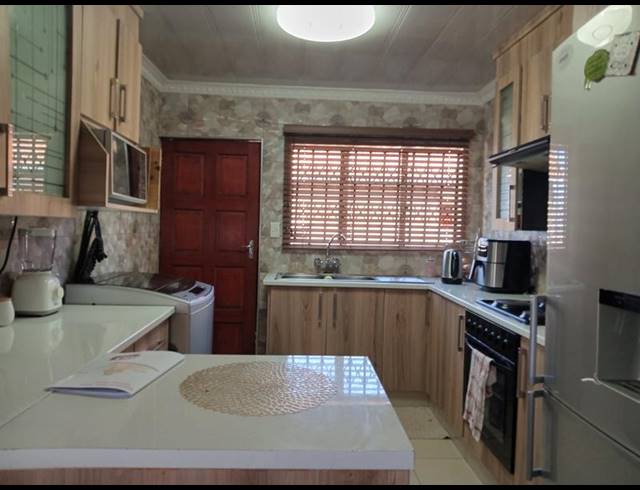 2 BEDROOM HOUSE FOR SALE IN LOWER FINSBURY